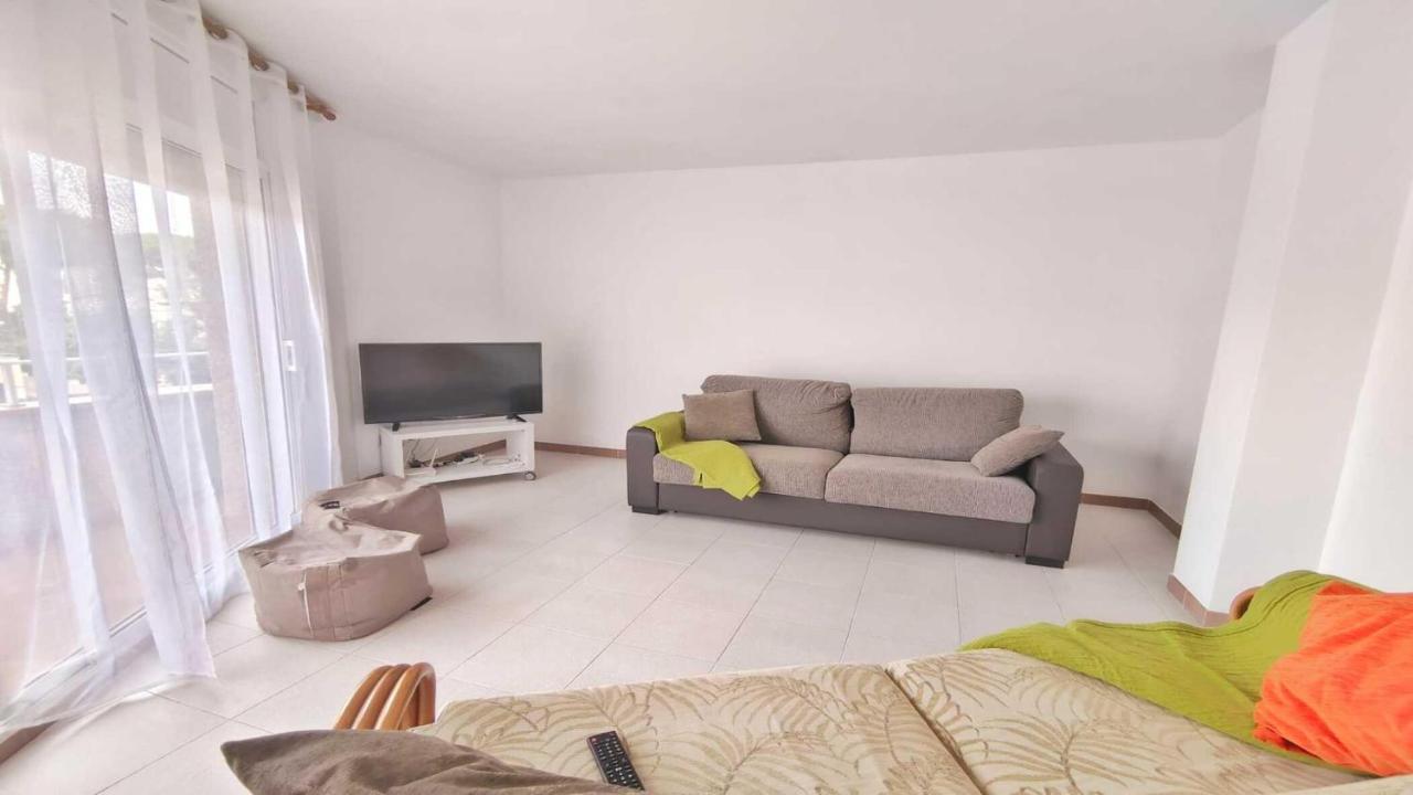 Vacay Apartamento Costamar, A Pasos De La Playa En Costa Brava , L' Escala Esterno foto