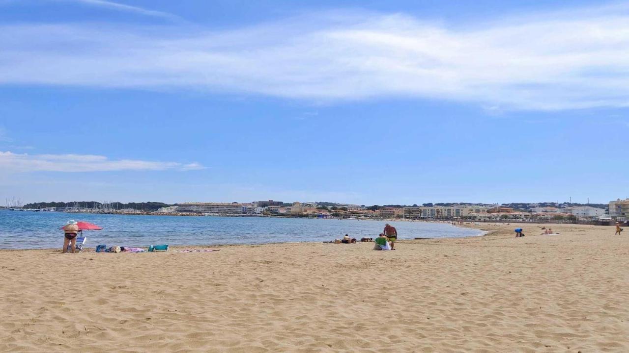 Vacay Apartamento Costamar, A Pasos De La Playa En Costa Brava , L' Escala Esterno foto